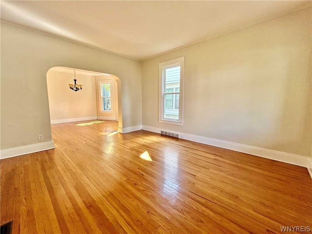 373 Woodward Avenue - Photo 5