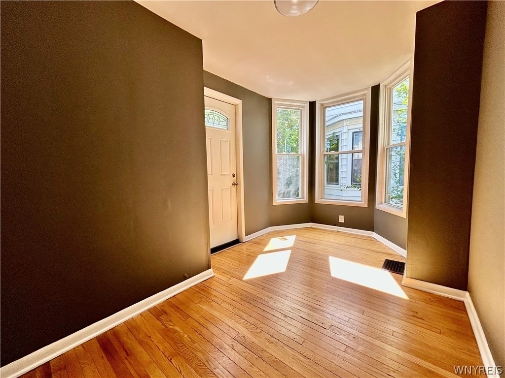 373 Woodward Avenue - Photo 18