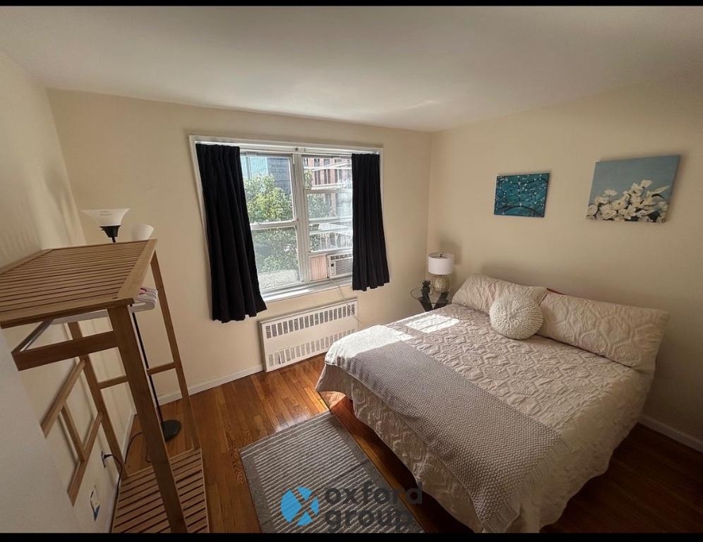 East 30th Street - Photo 7