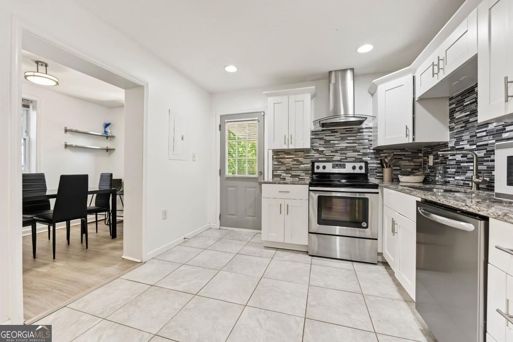 1416 Graymont Drive Sw - Photo 3