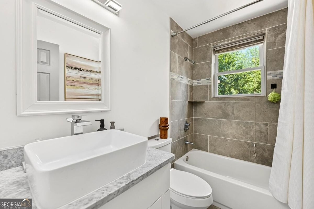 1416 Graymont Drive Sw - Photo 10