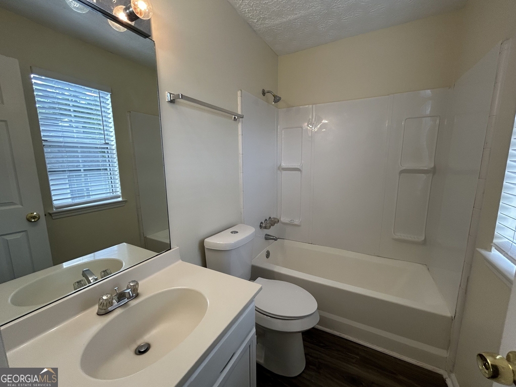 4800 Streamside Drive - Photo 13