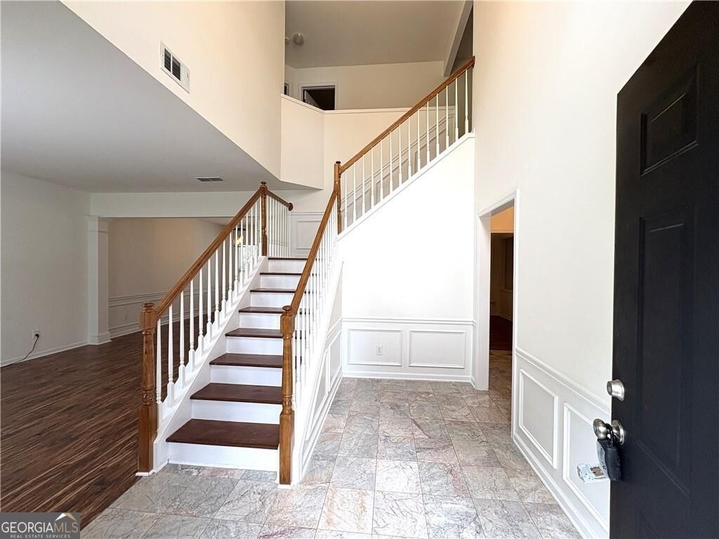 195 Gaines Oak Way - Photo 1