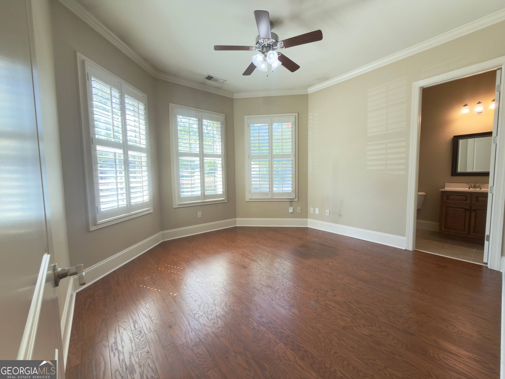 3951 Sovereign Drive - Photo 5