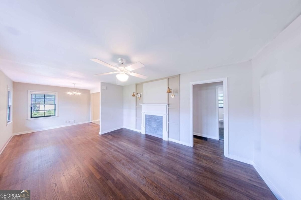 593 Hurt Road Sw - Photo 3