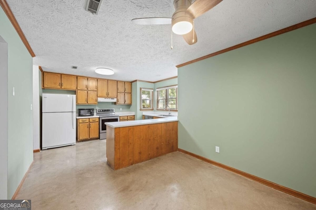 1893 Stanton Way - Photo 10