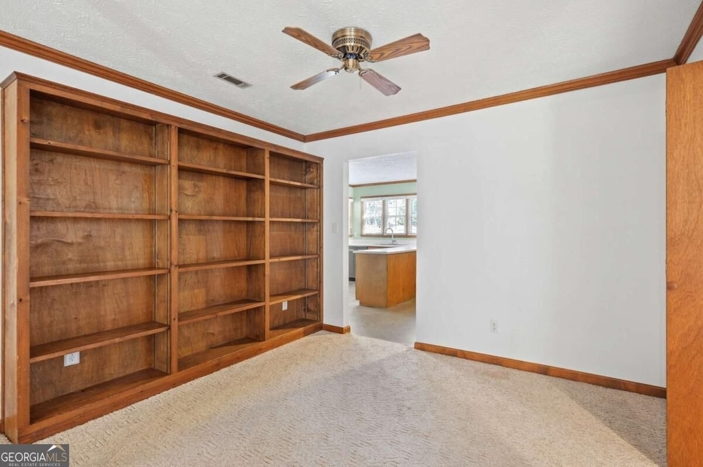 1893 Stanton Way - Photo 5