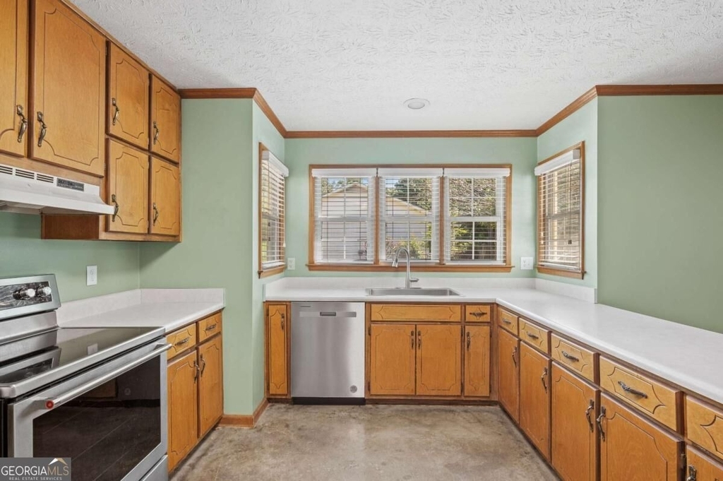 1893 Stanton Way - Photo 13