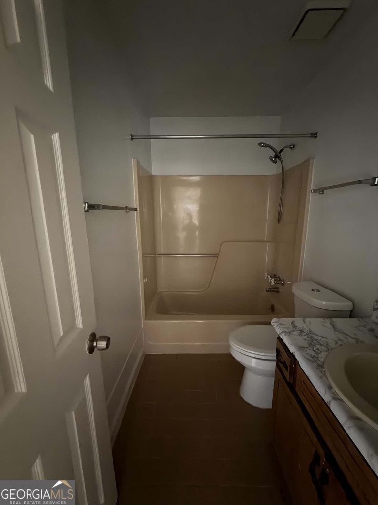 7021 Whitfield Drive - Photo 9