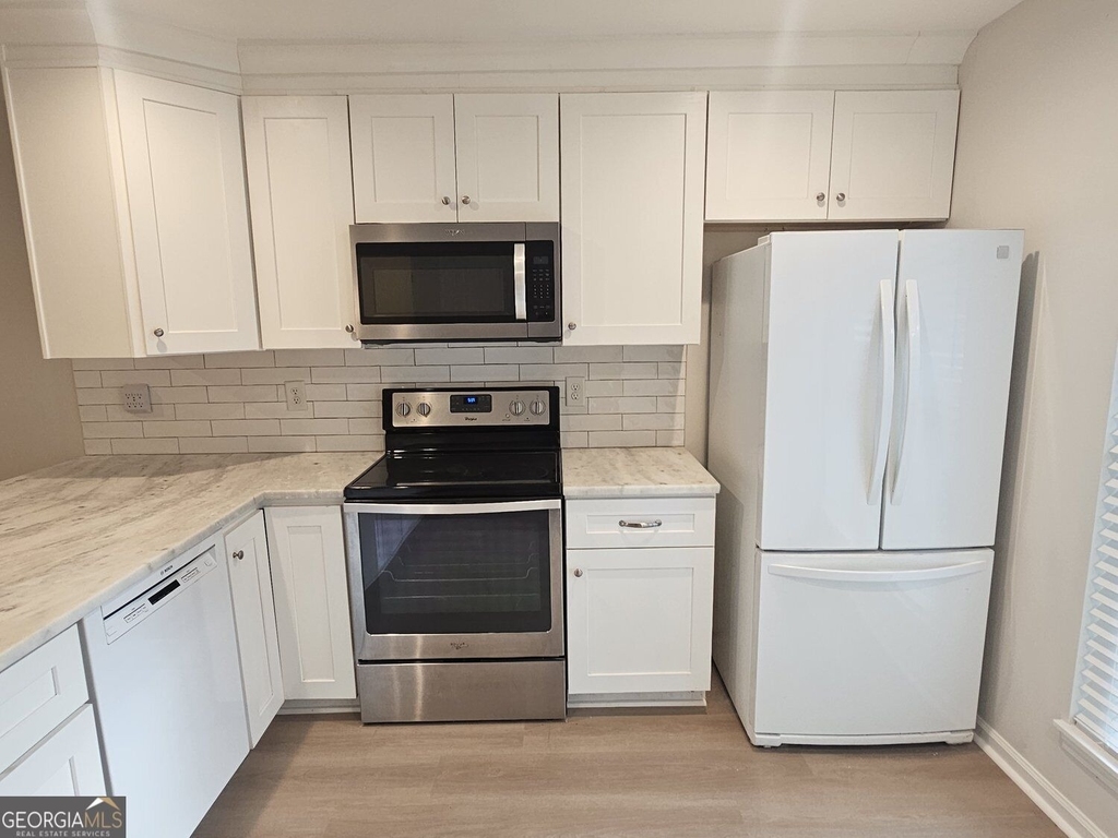2270 Newport Landing - Photo 8