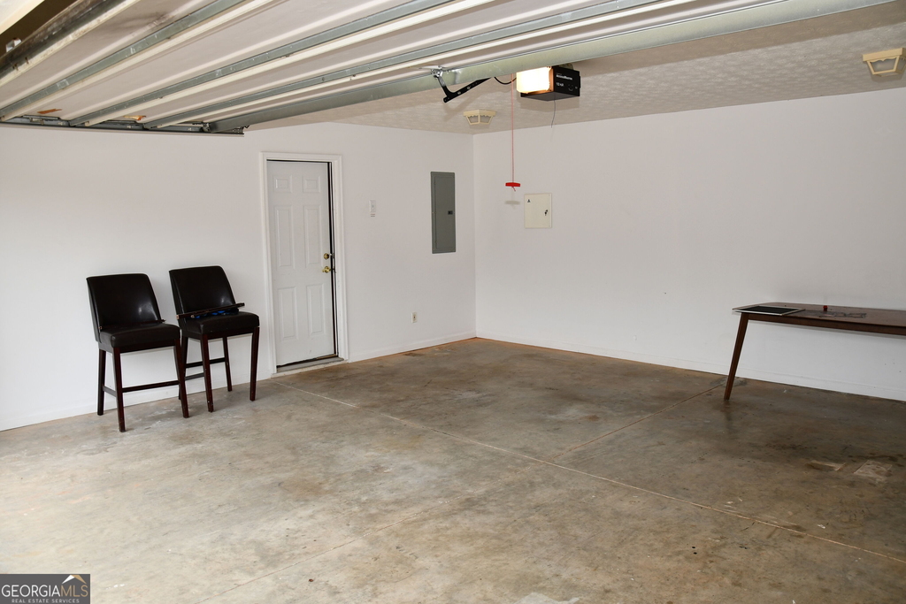4235 Old Wood Drive - Photo 4