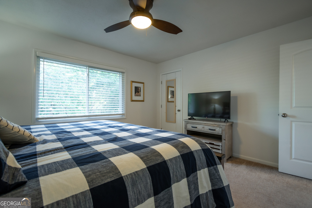 880 College Avenue - Photo 11