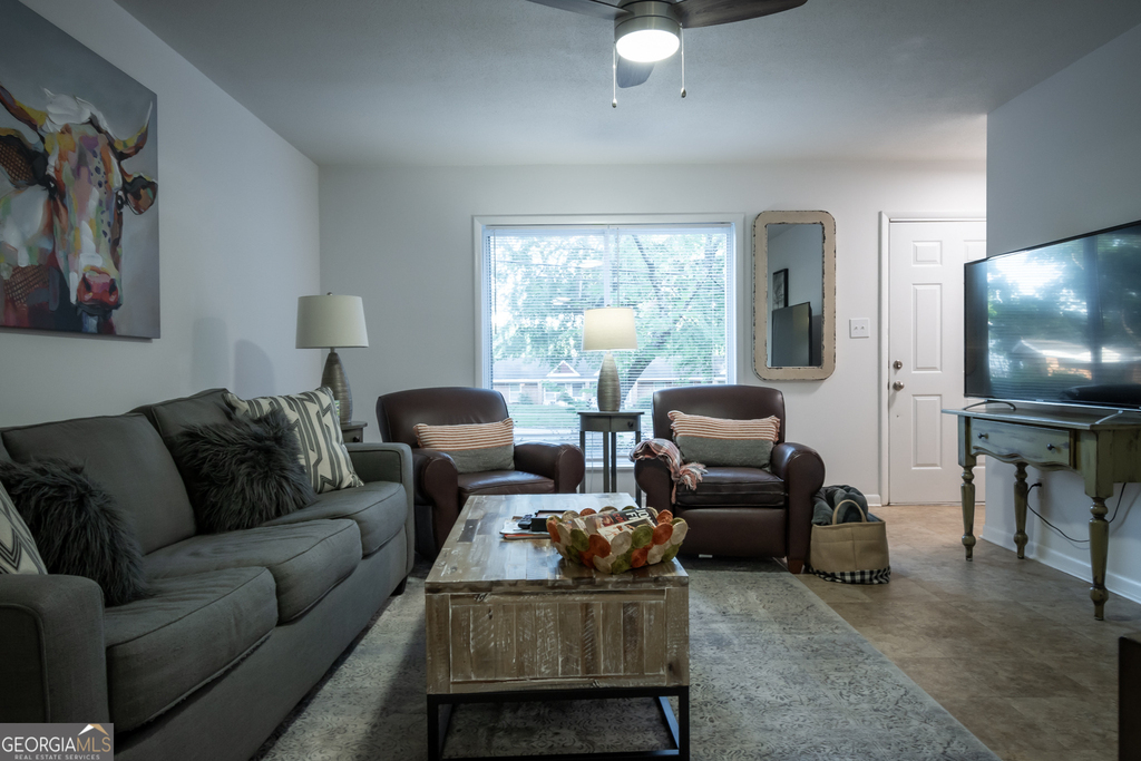 880 College Avenue - Photo 1