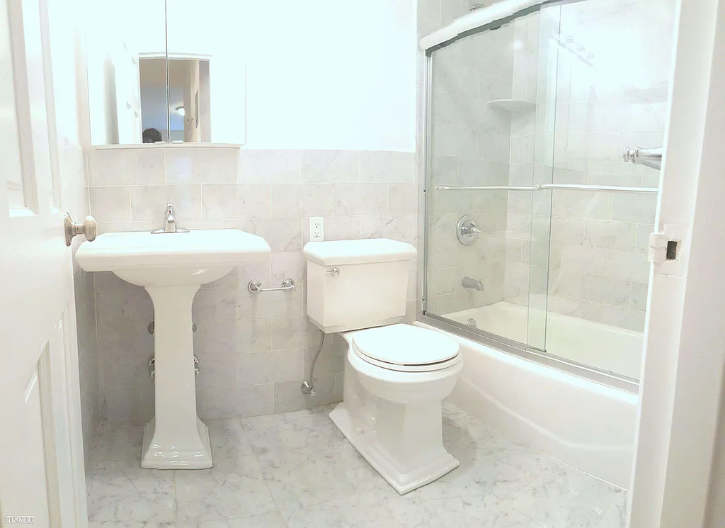 338 East 83rd Street - Photo 3