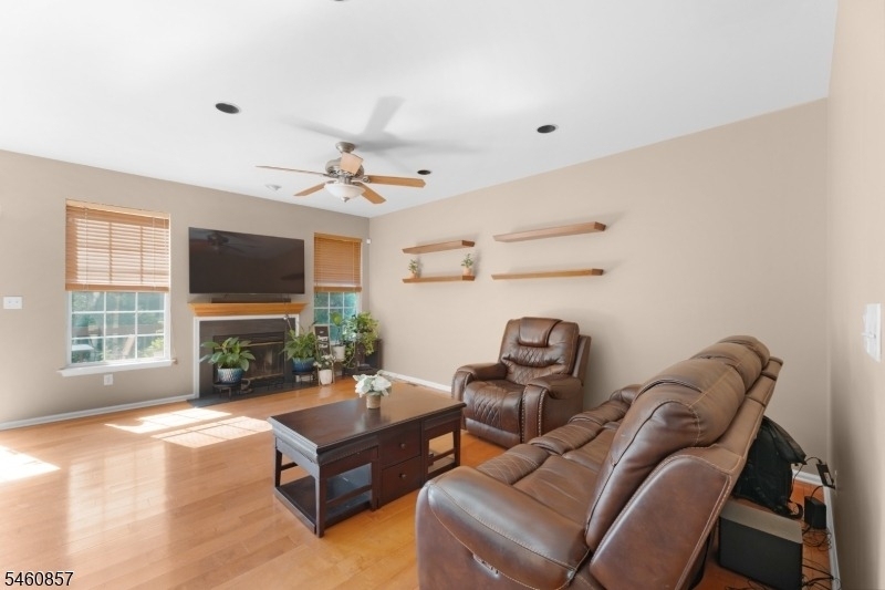 111 Cardigan Ct - Photo 5