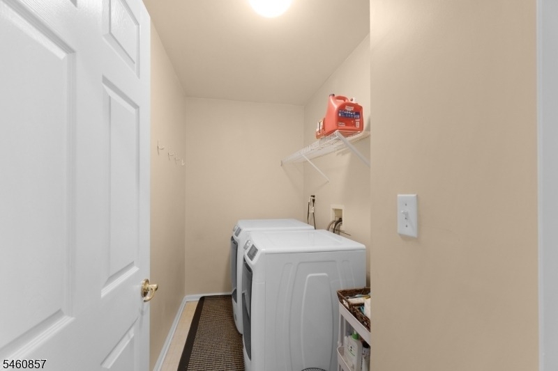 111 Cardigan Ct - Photo 17