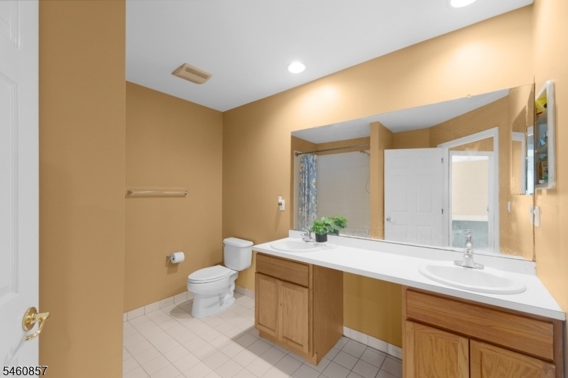 111 Cardigan Ct - Photo 14