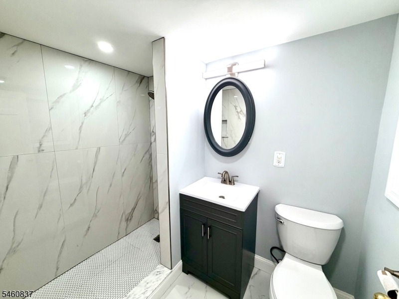 827 Savitt Pl - Photo 28