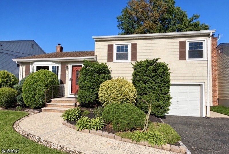 827 Savitt Pl - Photo 3
