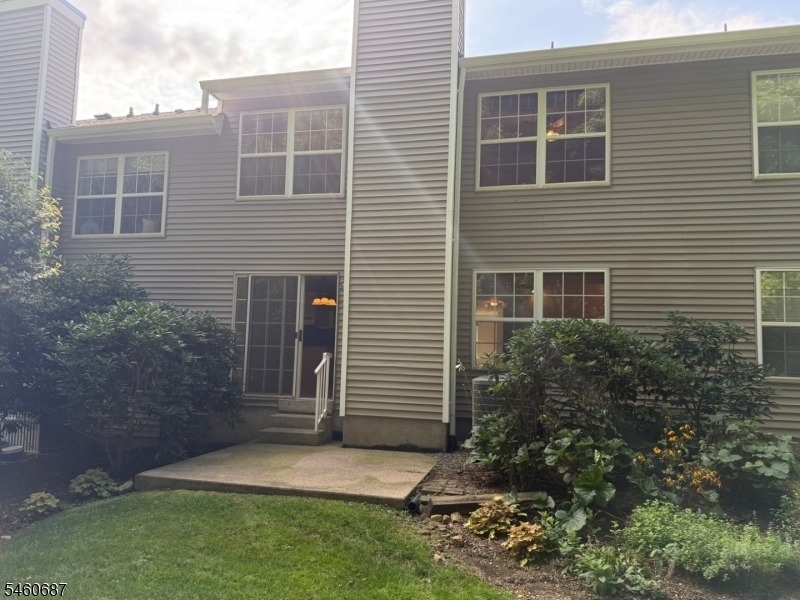 67 Woodmont Dr - Photo 1
