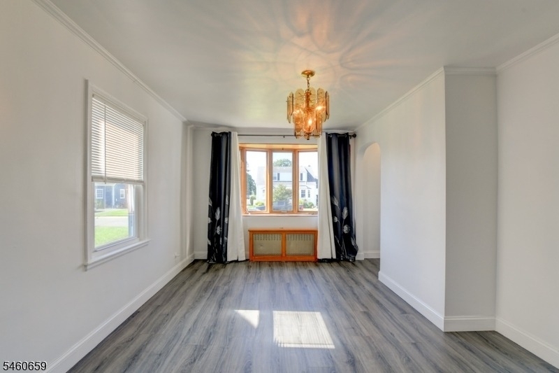 545 Winthrop Rd - Photo 4