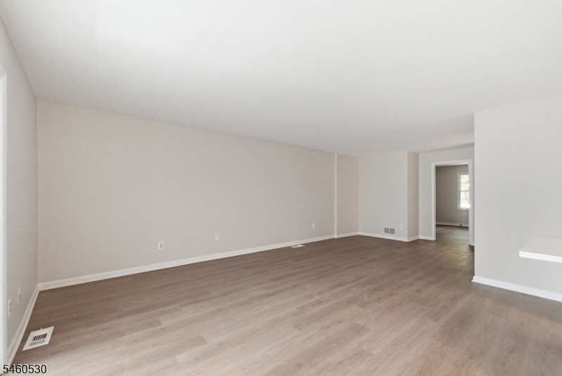 125 Smithfield Ct - Photo 10