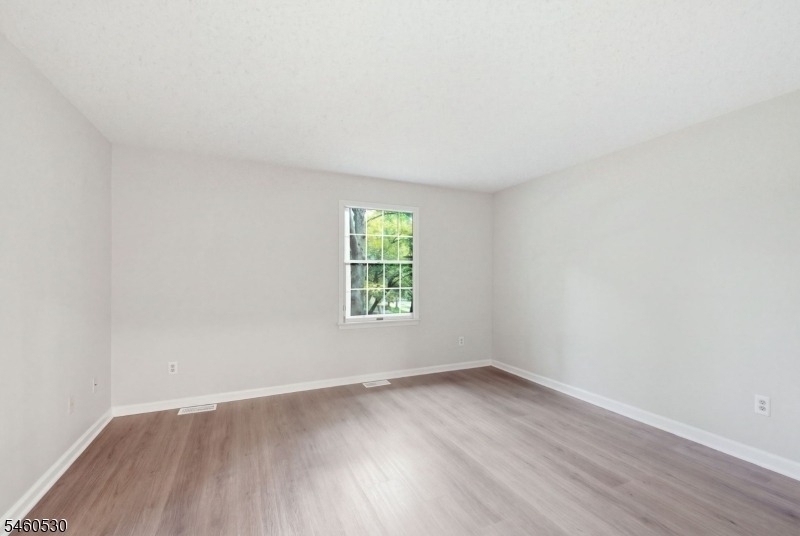 125 Smithfield Ct - Photo 20