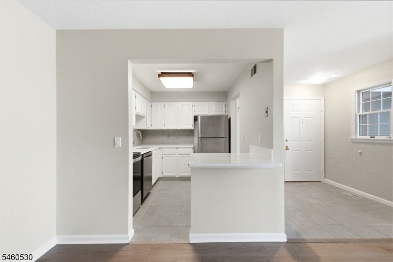 125 Smithfield Ct - Photo 9