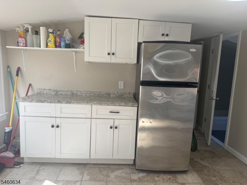 333 Valley St - Photo 10