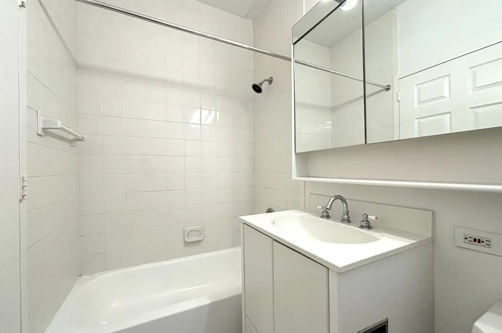 280 East 2nd Street - Photo 2