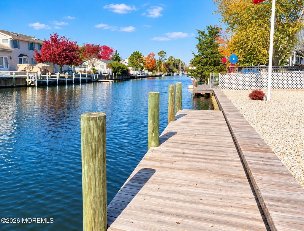 46 Longpoint Drive - Photo 0