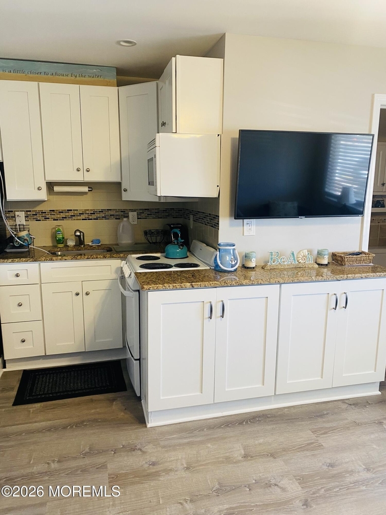 2307 Grand Central Avenue - Photo 5