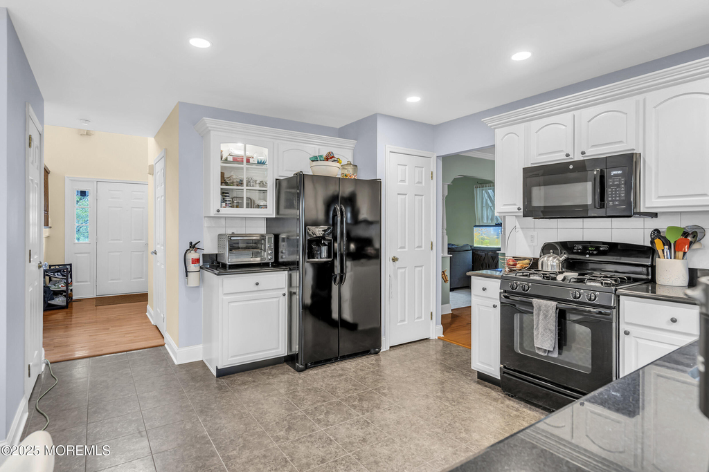 41 Carrie Drive - Photo 14