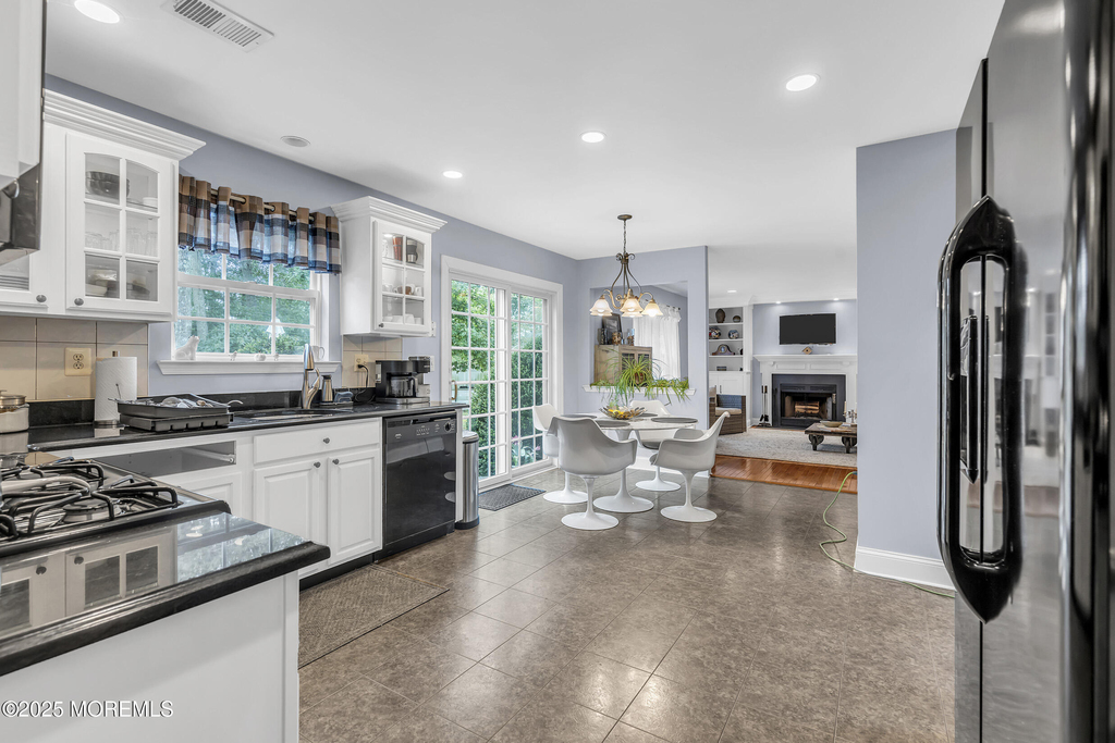 41 Carrie Drive - Photo 11