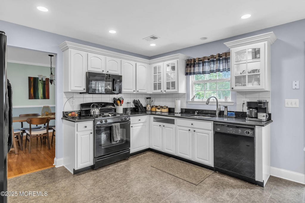 41 Carrie Drive - Photo 13