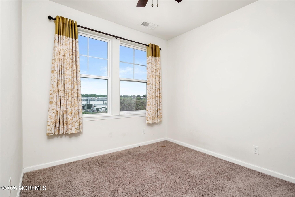 21 Green Street - Photo 23