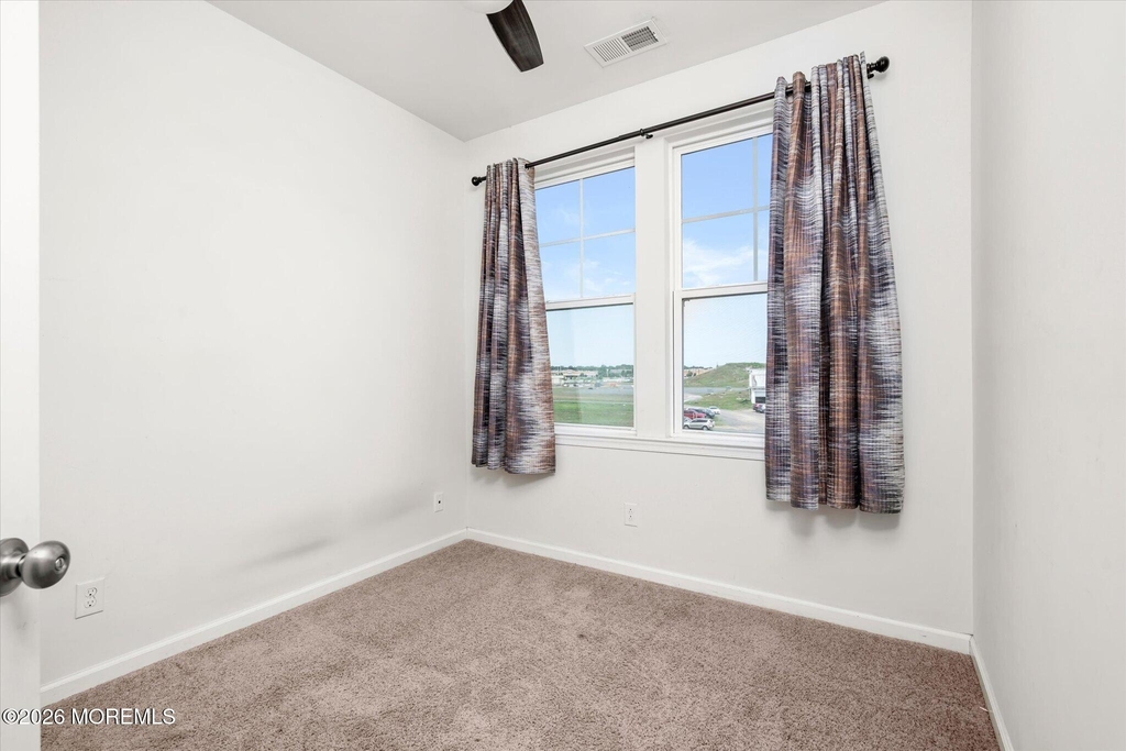 21 Green Street - Photo 24