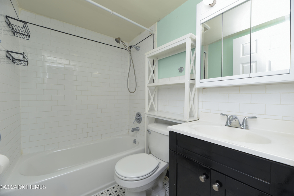 304 4th Avenue - Photo 13