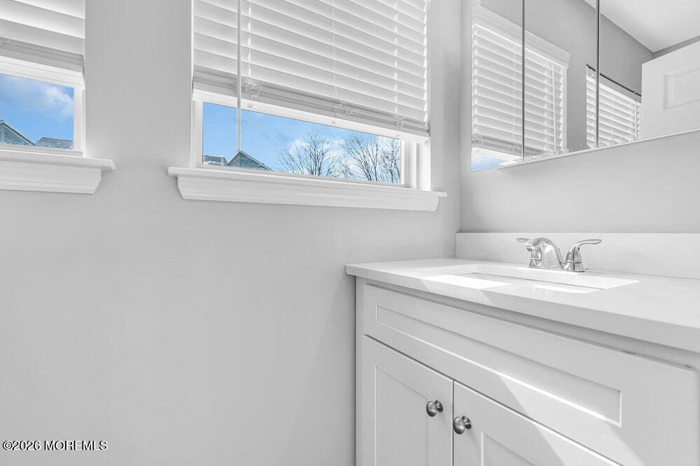 190 Spruce Street - Photo 8