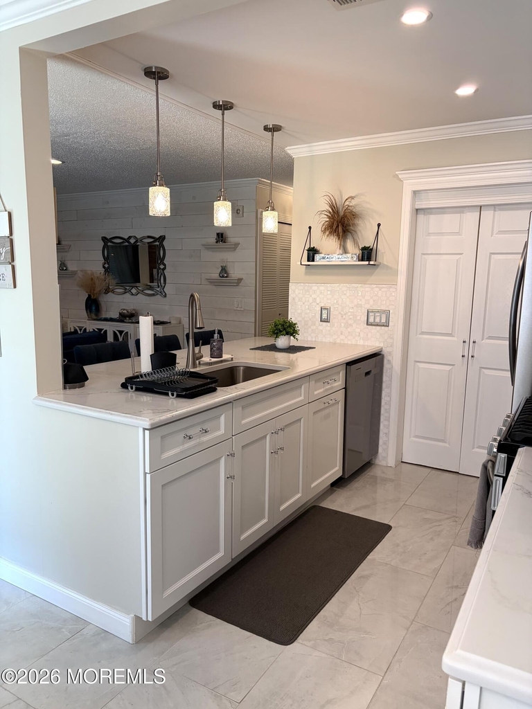 2111 Waters Edge Drive - Photo 13
