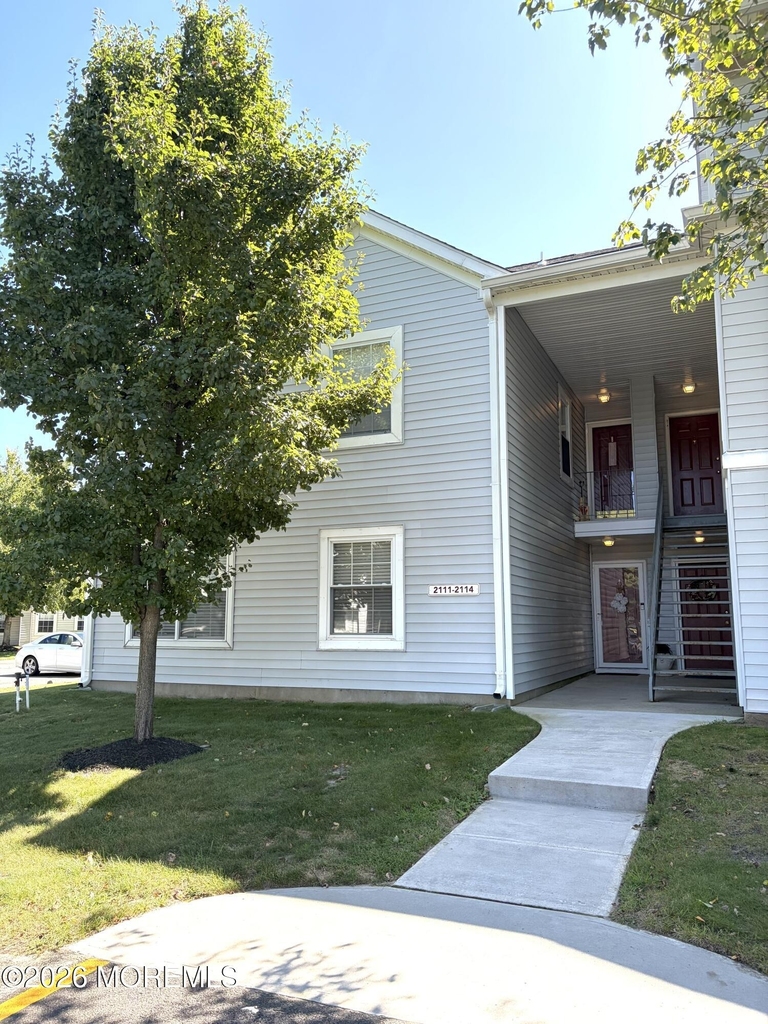 2111 Waters Edge Drive - Photo 11