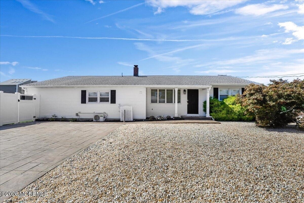 774 Nassau Drive - Photo 1