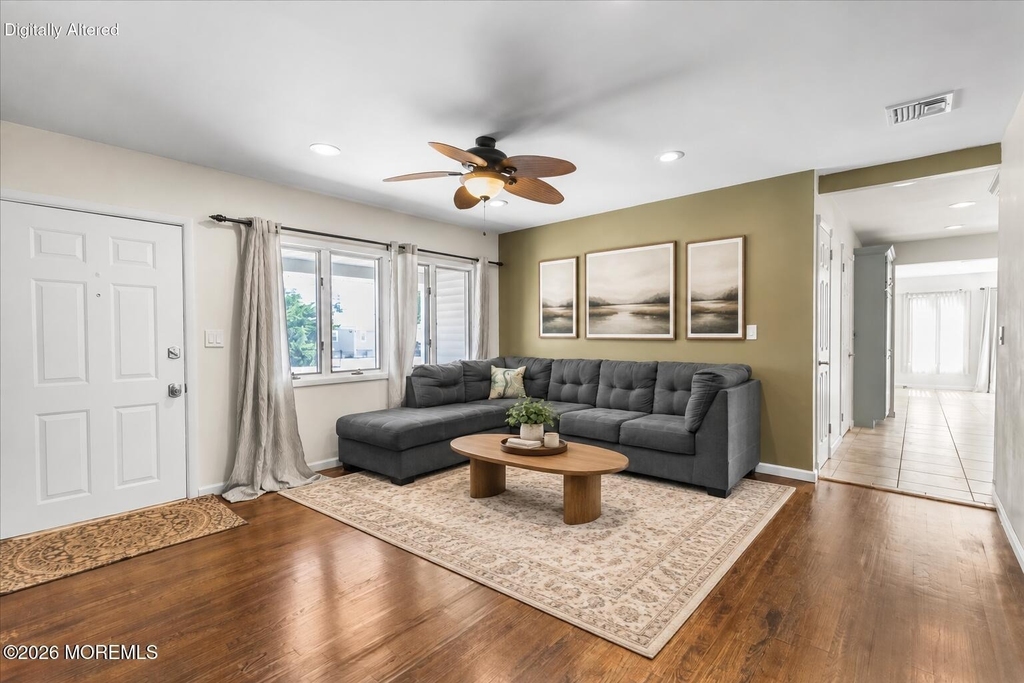 774 Nassau Drive - Photo 5