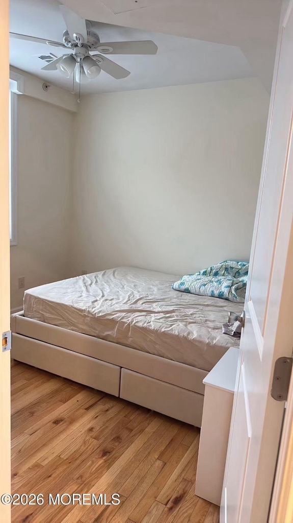 803 Ocean Avenue N - Photo 6