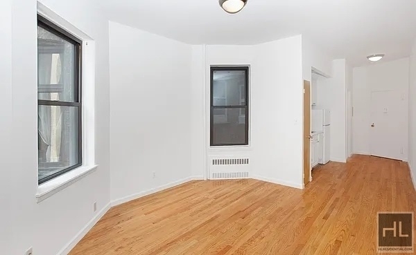 East 83rd Street - Photo 0