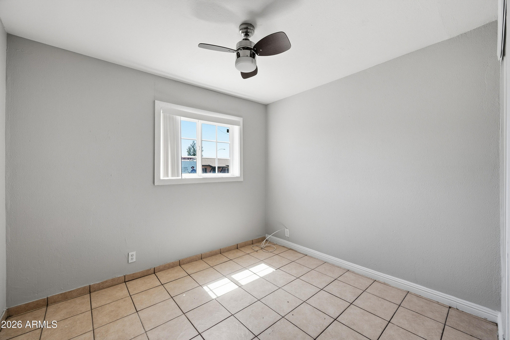 5206 W Ocotillo Road - Photo 10