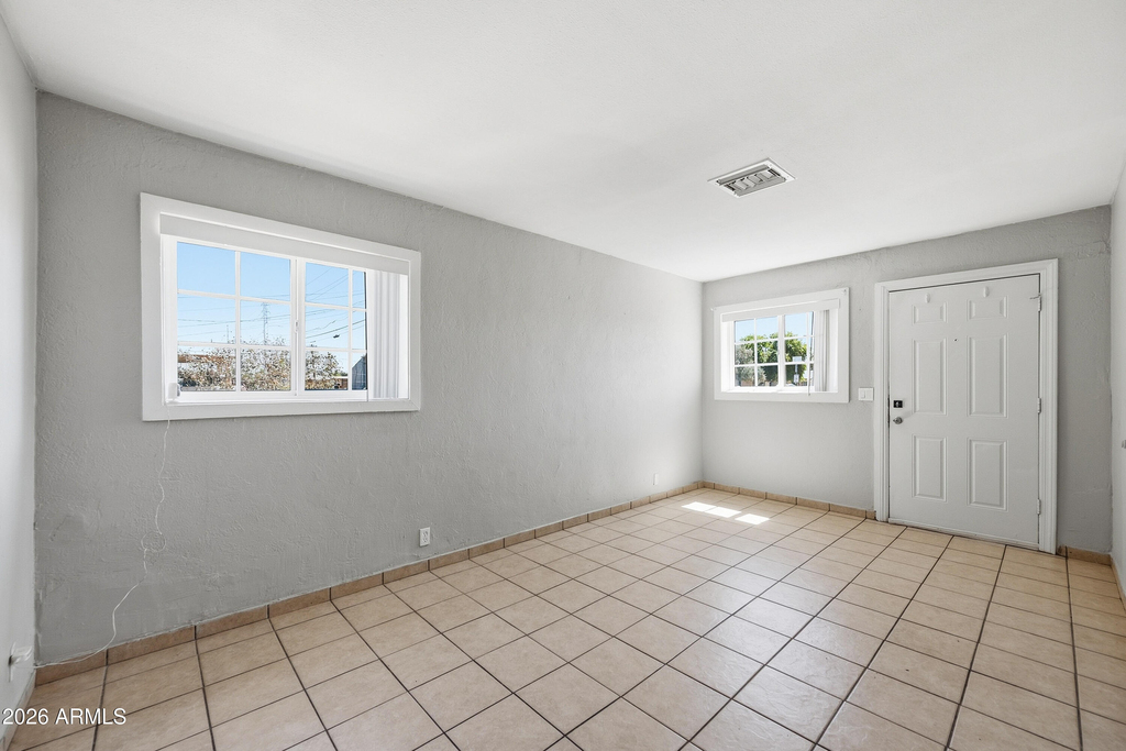 5206 W Ocotillo Road - Photo 4