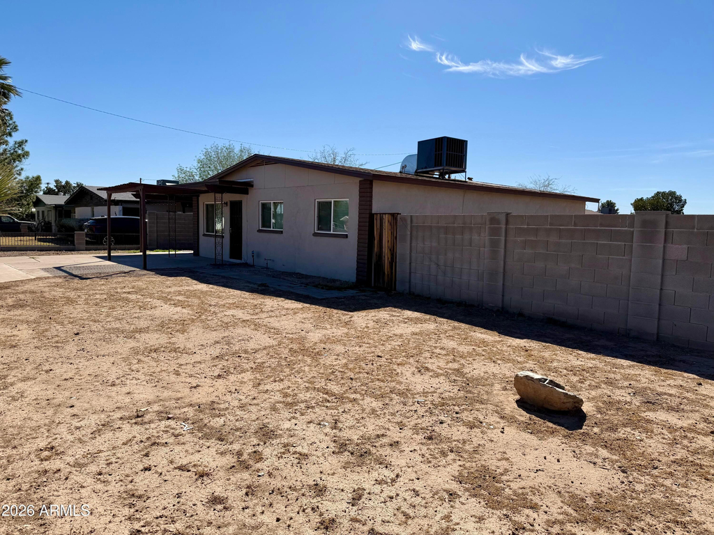 11446 N 33rd Avenue - Photo 10