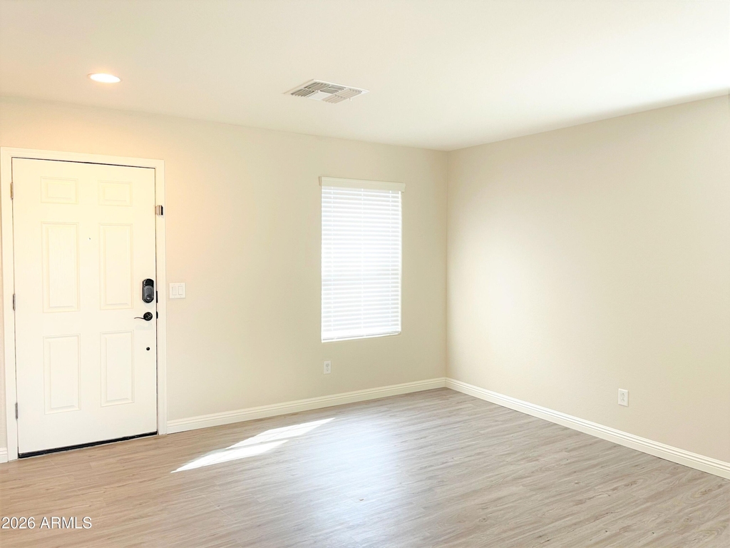 7826 S Peppertree Drive - Photo 2