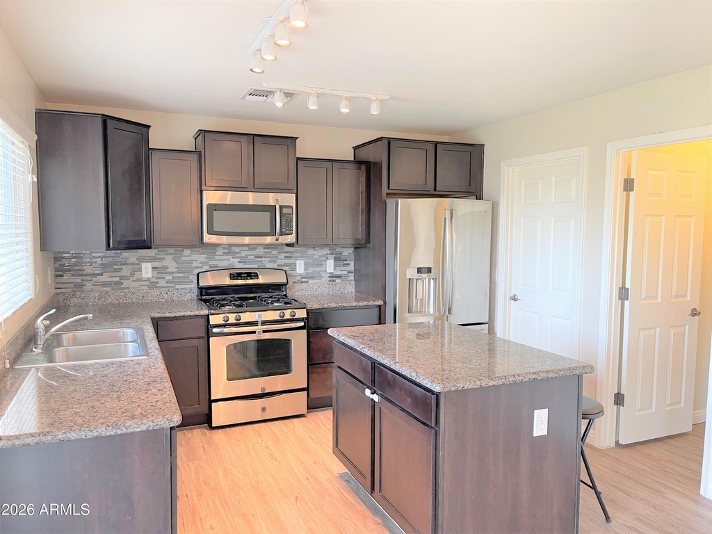7826 S Peppertree Drive - Photo 7